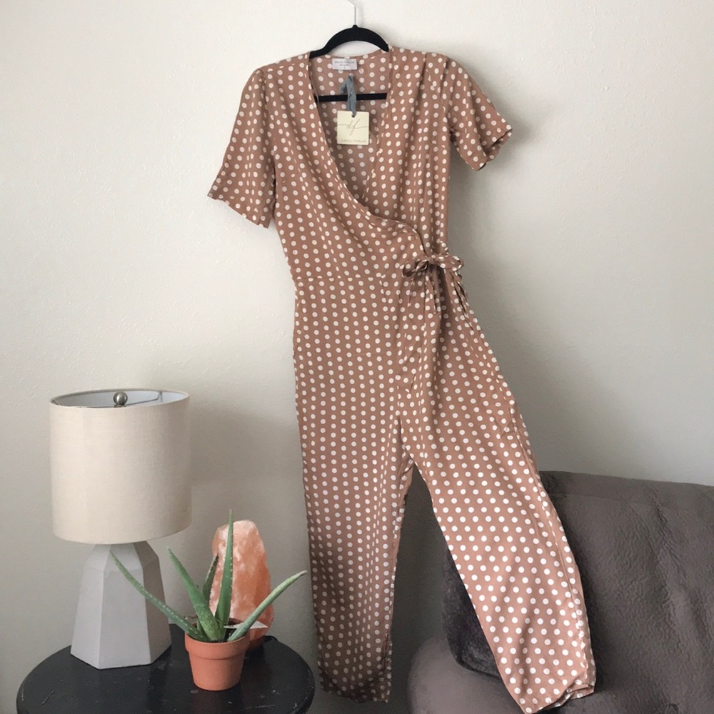 Jumpsuit from Clad and Cloth. Size Small